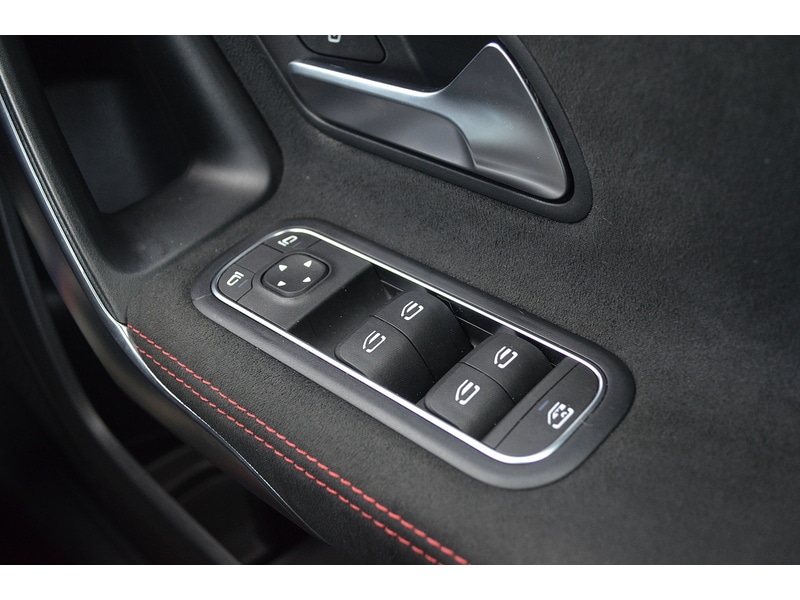 Used Mercedes-Benz A-Class 2018 for sale - 77038582: Photo 40