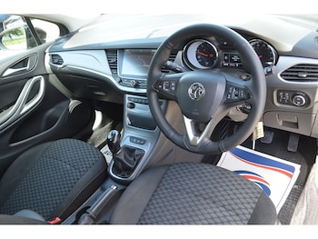 Used Vauxhall Astra 2018 for sale - 78851552: Photo