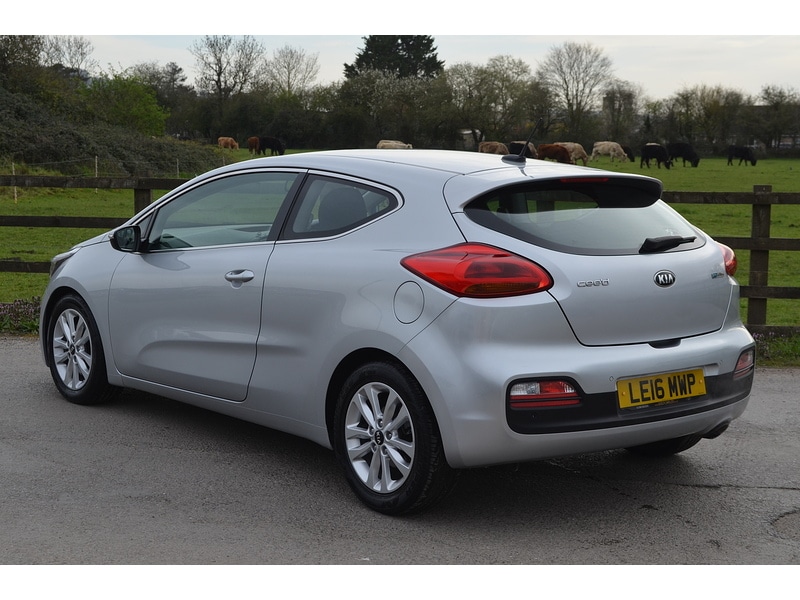 Used Kia Pro Ceed 2016 for sale - 77998378: Photo 7