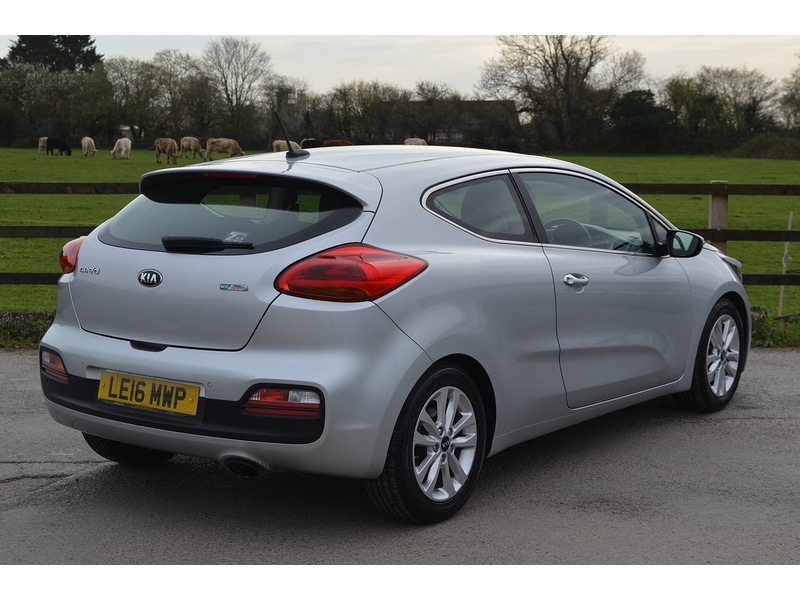 Used Kia Pro Ceed 2016 for sale - 77998378: Photo 9