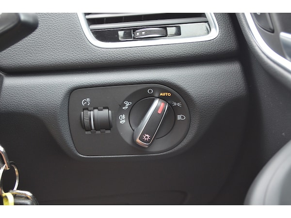 Used Audi Q3 2017 for sale - 75643073: Photo 28