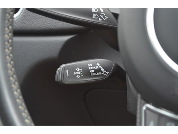 Used Audi Q3 2017 for sale - 75643073: Photo 31
