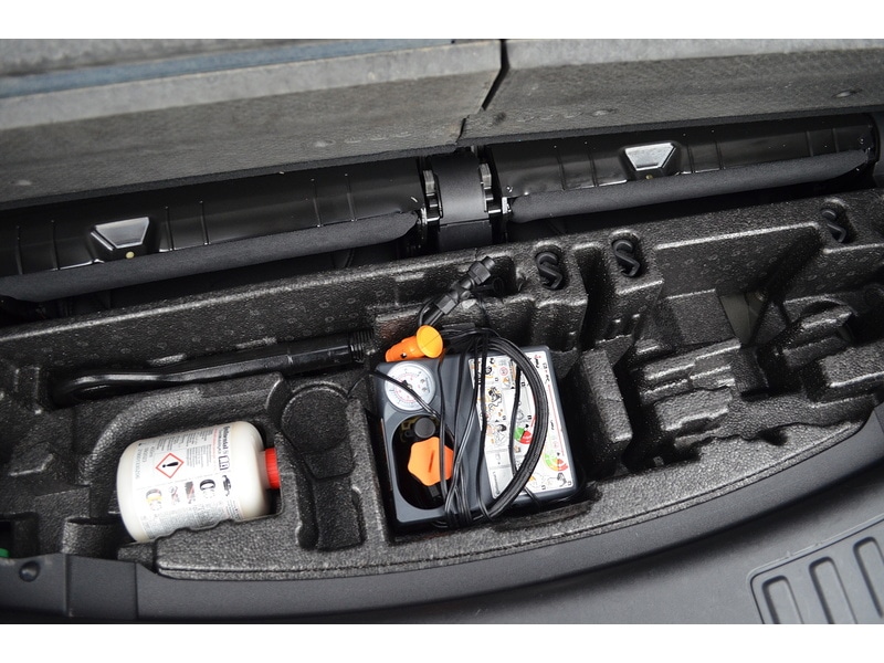 Used Land Rover Discovery Sport 2019 for sale - 77337592: Photo 41