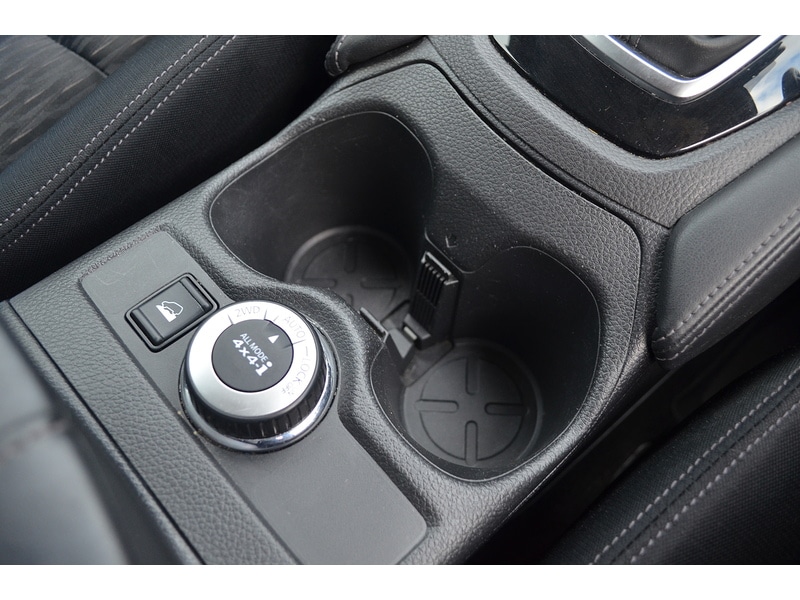 Used Nissan X-Trail 2018 for sale - 76694279: Photo 40