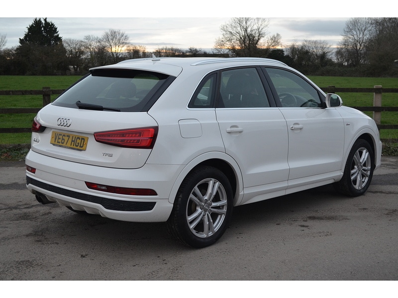 Used Audi Q3 2017 for sale - 76950814: Photo 9