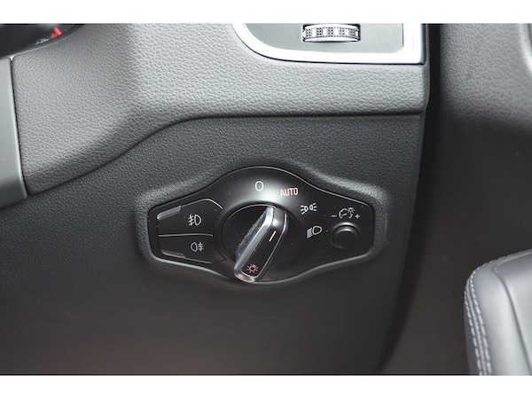 Used Audi Q5 2016 for sale - 76236289: Photo 33