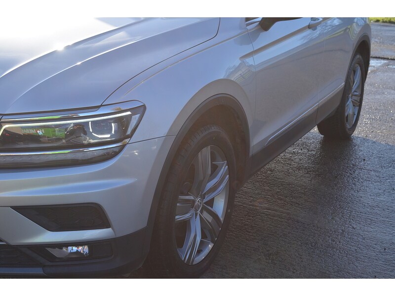 Used Volkswagen Tiguan 2018 for sale - 77998372: Photo 50