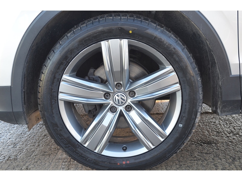 Used Volkswagen Tiguan 2018 for sale - 77998372: Photo 57