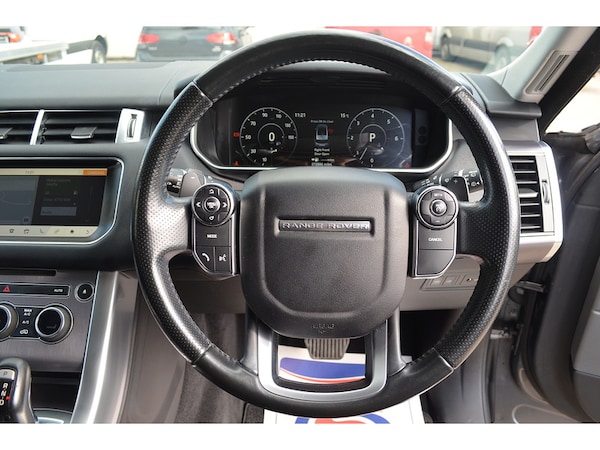 Used Land Rover Range Rover Sport 2017 for sale - 76029732: Photo 16