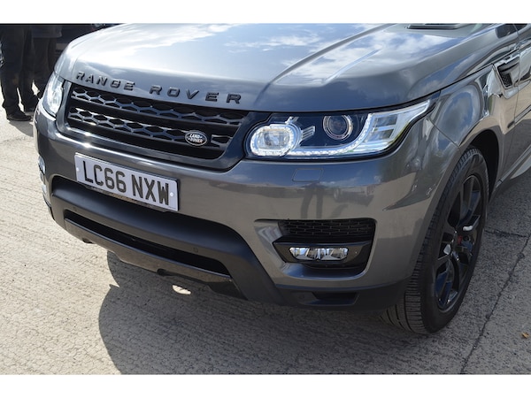 Used Land Rover Range Rover Sport 2017 for sale - 76029732: Photo 44