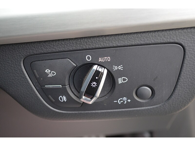 Used Audi Q5 2017 for sale - 76346069: Photo 32