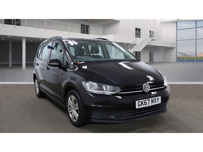 Used Volkswagen Touran 2017 for sale - 76357026: Photo 1