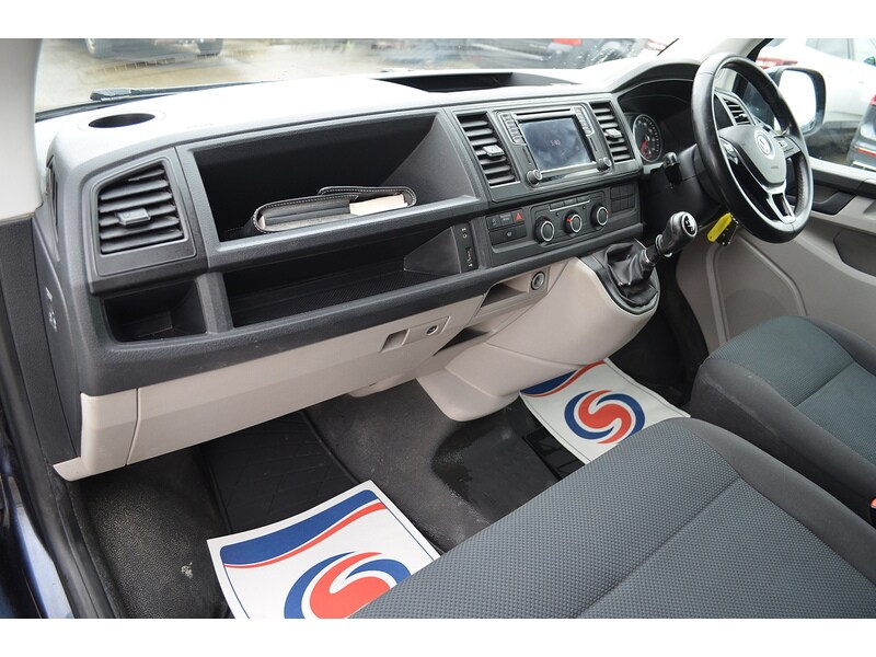 Used Volkswagen Transporter 2018 for sale - 78045154: Photo 14