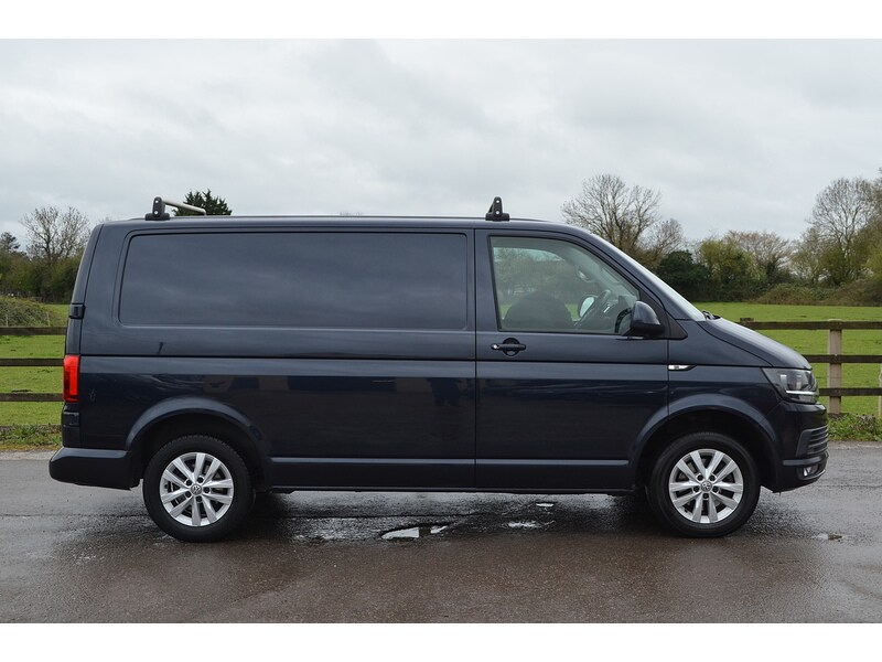 Used Volkswagen Transporter 2018 for sale - 78045154: Photo 9