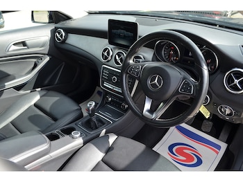 Used Mercedes-Benz GLA 2017 for sale - 79335077: Photo
