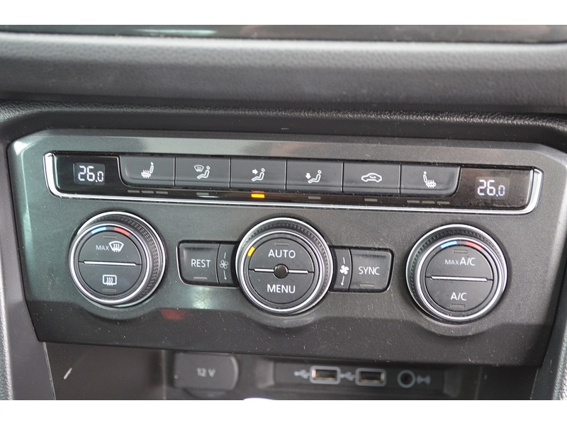 Used Volkswagen Tiguan 2018 for sale - 78016661: Photo 17