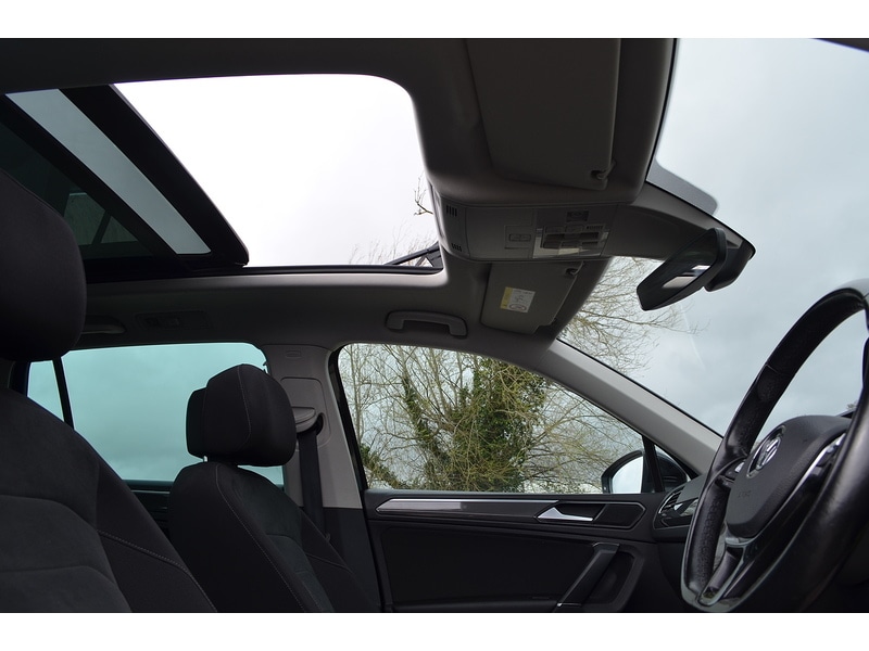 Used Volkswagen Tiguan 2018 for sale - 78016661: Photo 33