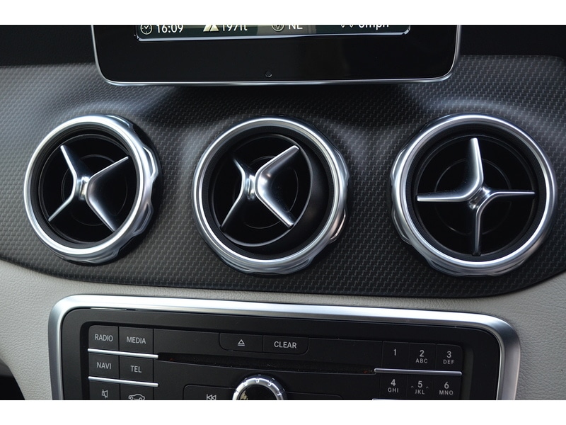 Used Mercedes-Benz GLA 2018 for sale - 77328747: Photo 24