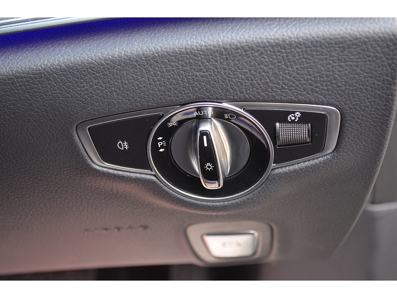 Used Mercedes-Benz E Class 2021 for sale - 77558327: Photo 32