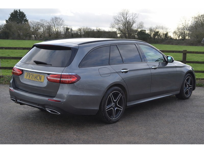 Used Mercedes-Benz E Class 2021 for sale - 77558327: Photo 9