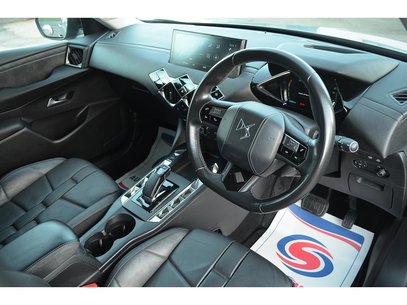 Used DS Automobiles DS 3 Crossback 2020 for sale - 76893032: Photo 2