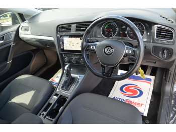 Used Volkswagen Golf 2020 for sale - 75037347: Photo