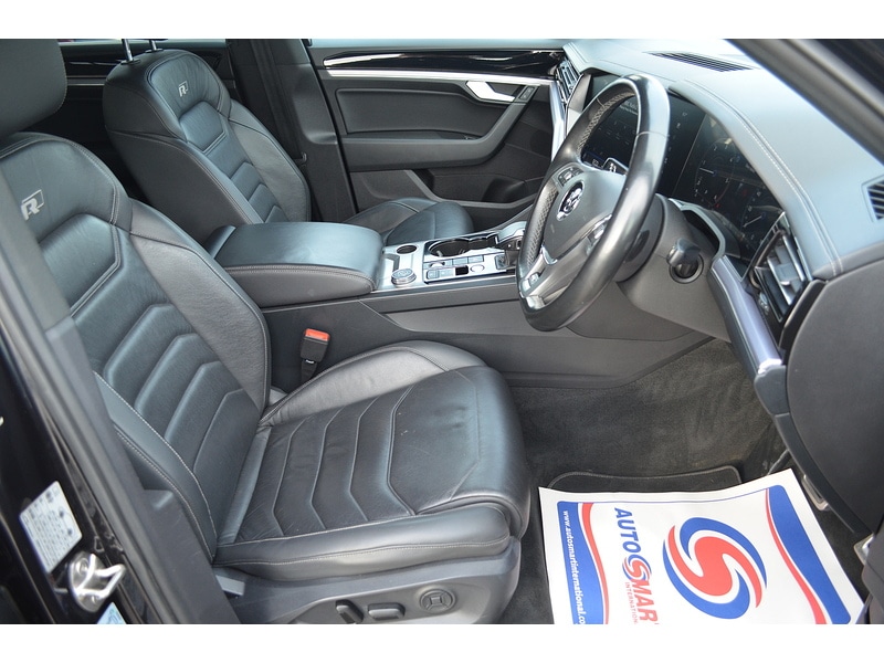 Used Volkswagen Touareg 2018 for sale - 76958531: Photo 13