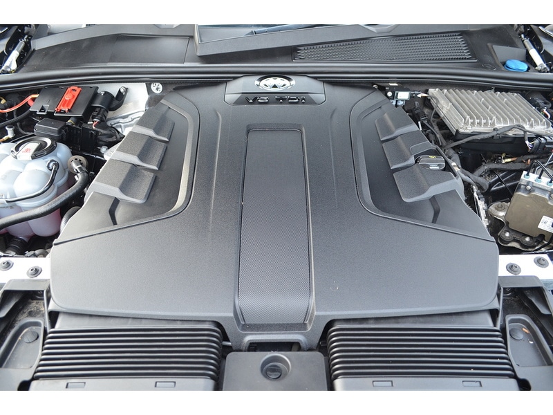 Used Volkswagen Touareg 2018 for sale - 76958531: Photo 54