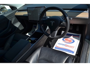 Used Tesla Model 3 2020 for sale - 79354993: Photo