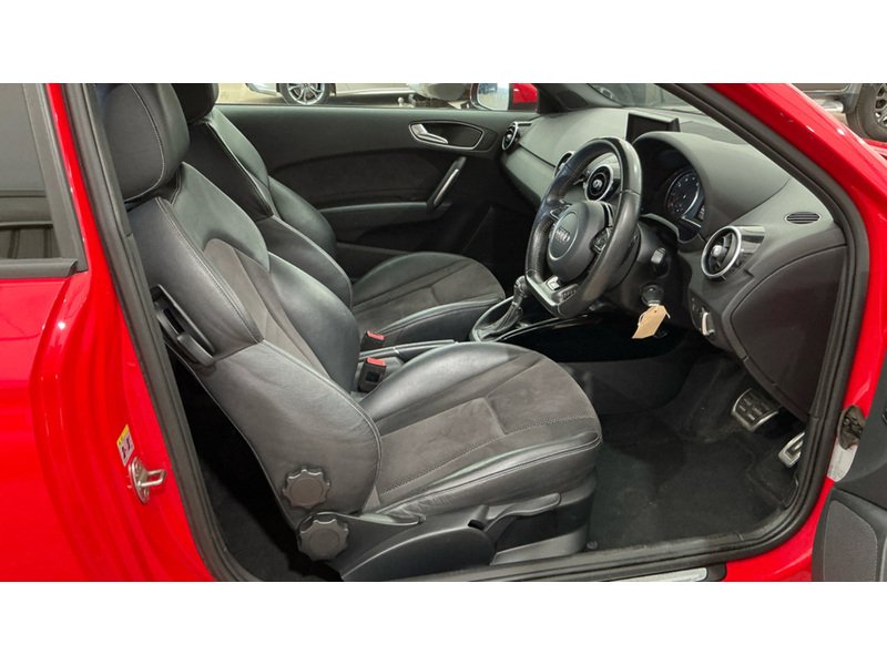 Used Audi A1 2016 for sale - 76357027: Photo 2