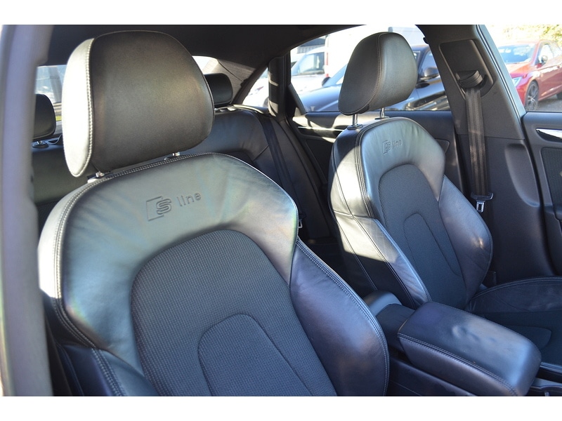 Used Audi A4 2015 for sale - 76694318: Photo 29