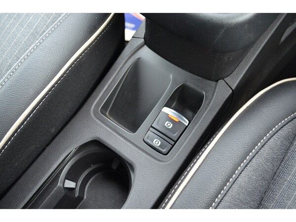Used Renault Clio 2021 for sale - 75802444: Photo 22
