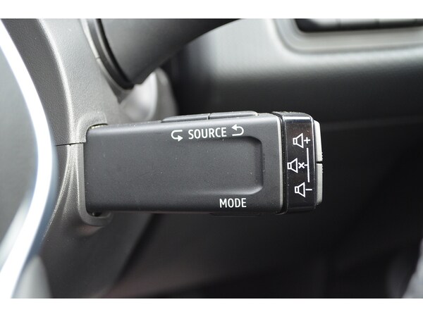 Used Renault Clio 2021 for sale - 75802444: Photo 30