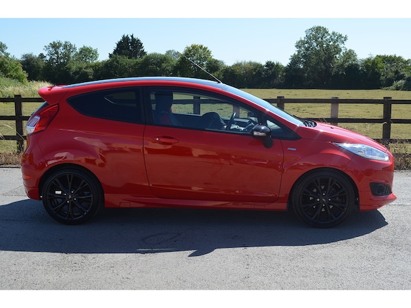 Used Ford Fiesta 2017 for sale - 76320229: Photo 10