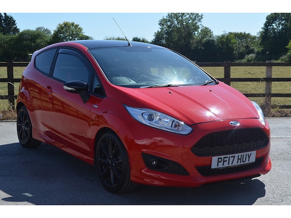 Used Ford Fiesta 2017 for sale - 76320229: Photo 1