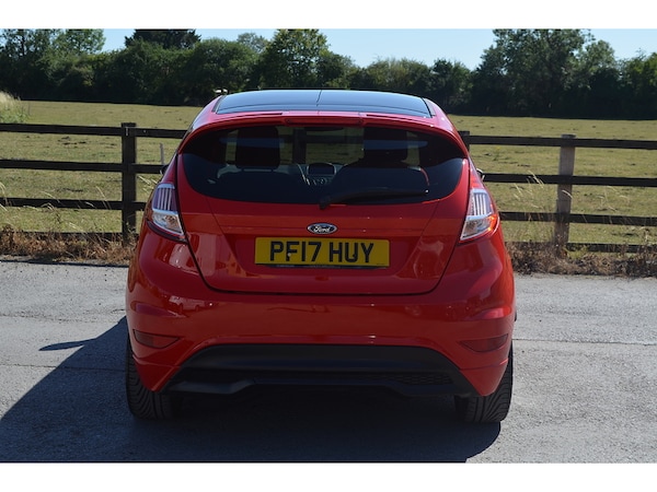 Used Ford Fiesta 2017 for sale - 76320229: Photo 8
