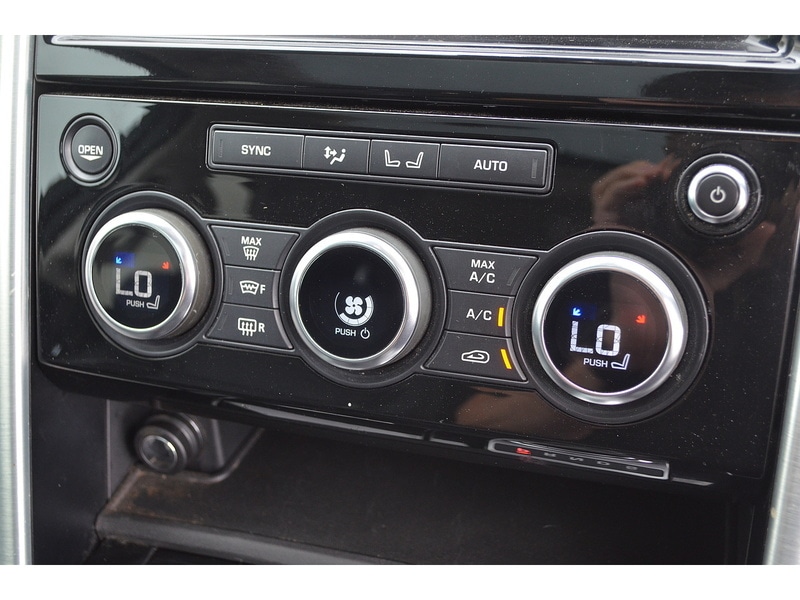 Used Land Rover Discovery 2017 for sale - 76392274: Photo 19