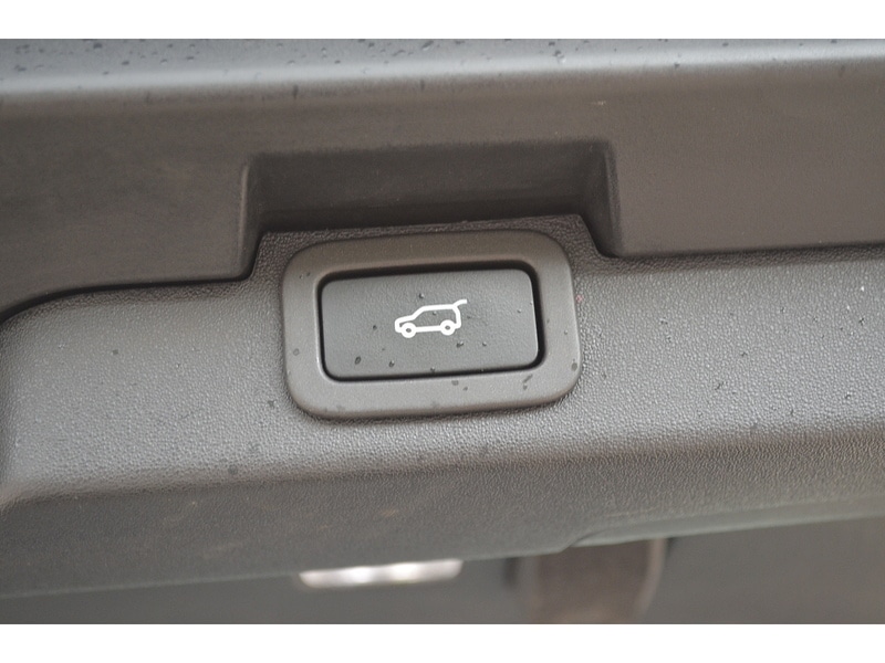 Used Land Rover Discovery 2017 for sale - 76392274: Photo 40