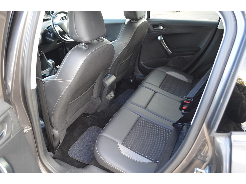 Used Peugeot 2008 2017 for sale - 76334074: Photo 16