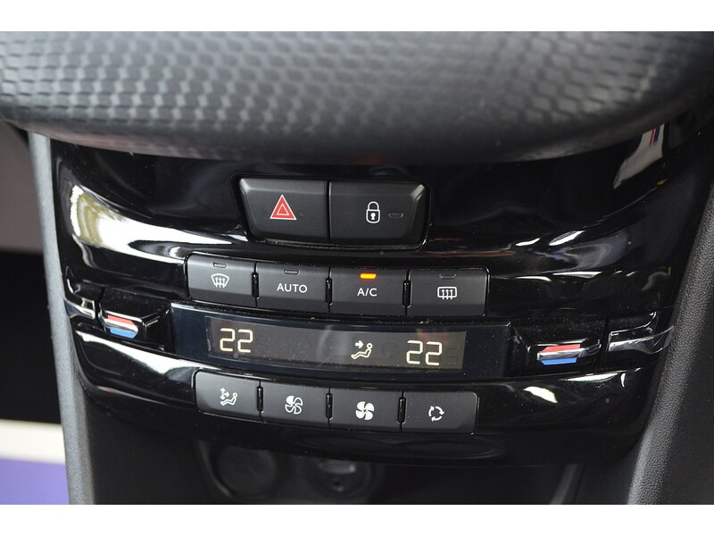 Used Peugeot 2008 2017 for sale - 76334074: Photo 32