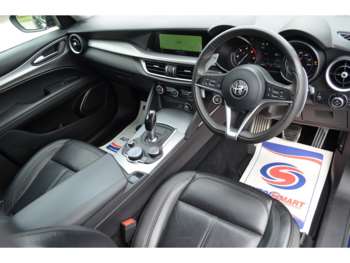 Used Alfa Romeo Stelvio 2017 for sale - 74658607: Photo