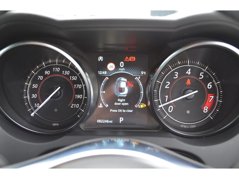 Used Jaguar F-Type 2018 for sale - 77046230: Photo 28