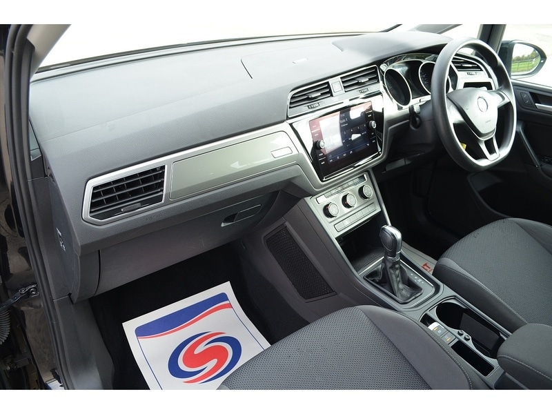 Used Volkswagen Touran 2017 for sale - 76884431: Photo 13