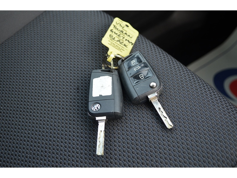 Used Volkswagen Touran 2017 for sale - 76884431: Photo 28