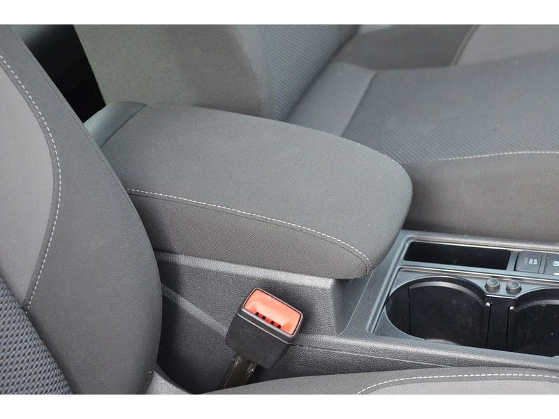 Used Volkswagen Touran 2017 for sale - 76884431: Photo 29