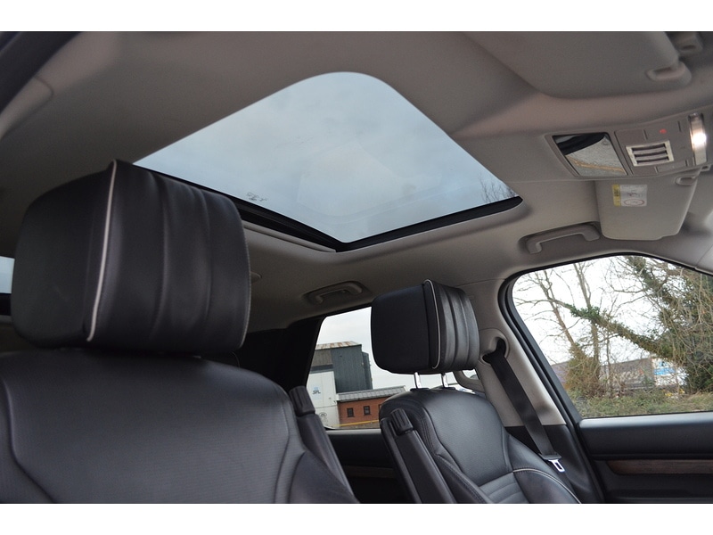 Used Land Rover Discovery 2020 for sale - 77065456: Photo 39