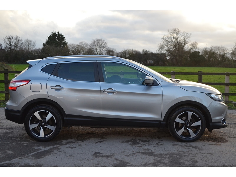 Used Nissan Qashqai 2015 for sale - 76879340: Photo 10