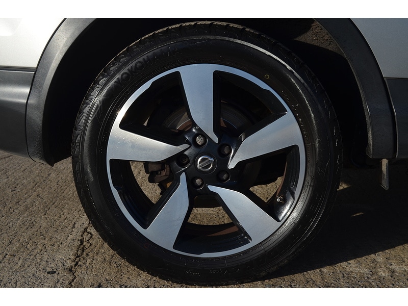 Used Nissan Qashqai 2015 for sale - 76879340: Photo 20