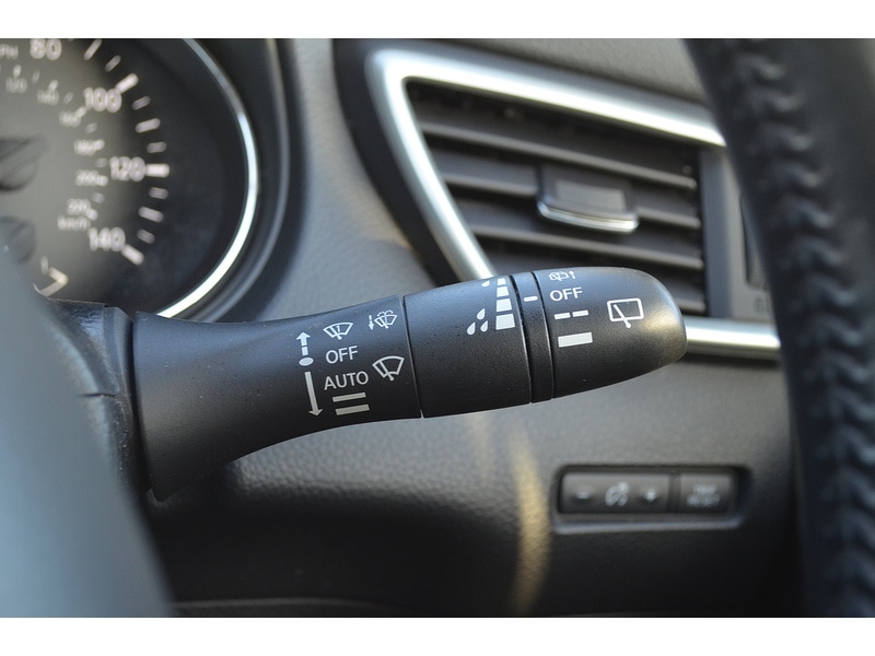 Used Nissan Qashqai 2015 for sale - 76879340: Photo 25