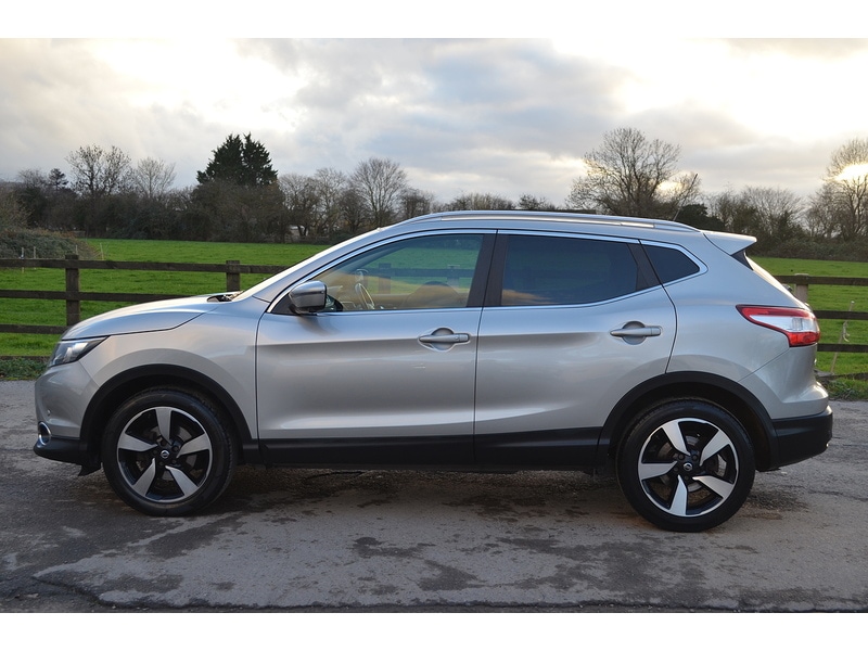 Used Nissan Qashqai 2015 for sale - 76879340: Photo 6